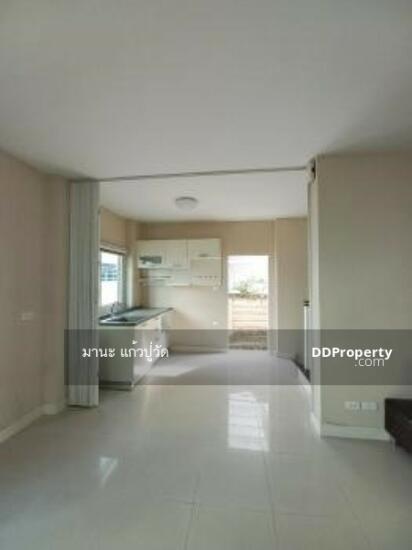 ให้เช่า!   !บ้านแฝด2ชั้น 40ตรว. อยู่ถนน เลียบคลองสอง ซอยเดียวกับซาฟารีเวิลด์ ใกล้ห้างแฟชั่นไอส์แลนด์ ให้เช่า20,000/เดือน